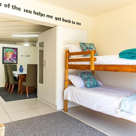 305 Guest House Amanzimtoti Exterior photo