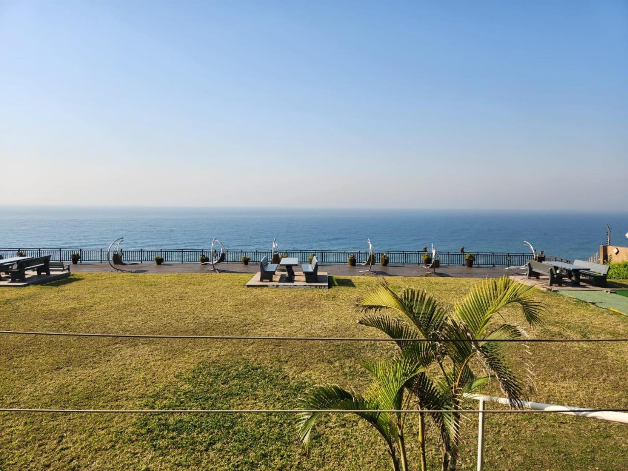 305 Guest House Amanzimtoti Exterior photo